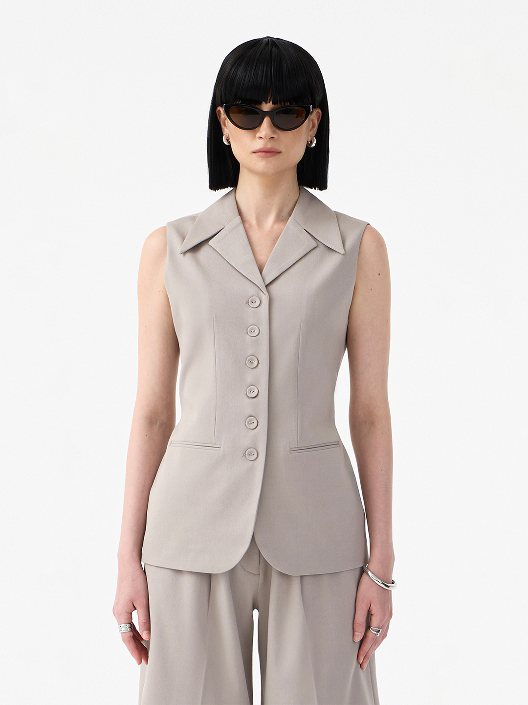 Isolde Vest